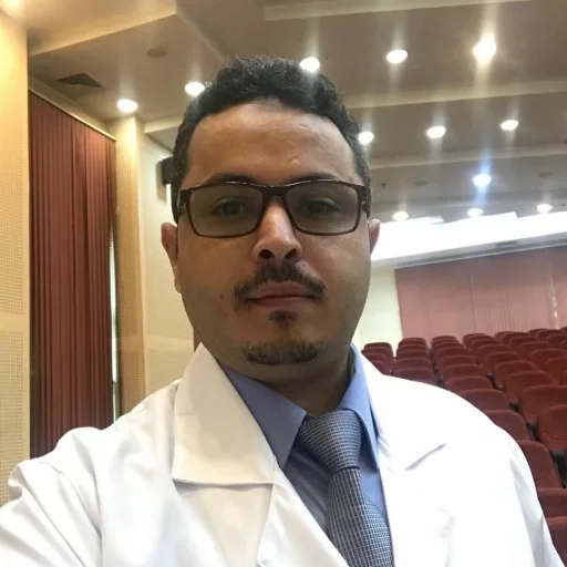 عيادة الدكتور وليد المخلافي لتطويل وتقويم العظام وإصلاح التشوهات الخلقية